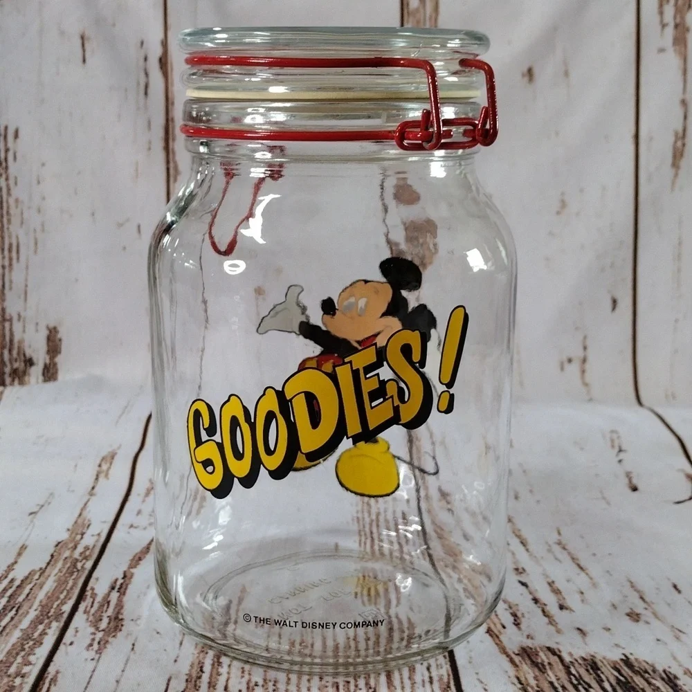 Vintage‎ Anchor Hocking Disney Mickey Mouse Locking Canister